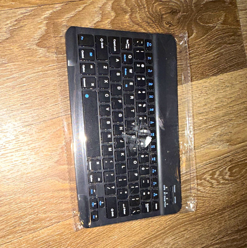 Compact wireless keyboard with - wireless,